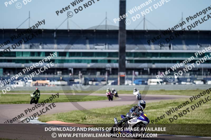 Rockingham no limits trackday;enduro digital images;event digital images;eventdigitalimages;no limits trackdays;peter wileman photography;racing digital images;rockingham raceway northamptonshire;rockingham trackday photographs;trackday digital images;trackday photos
